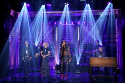 Exposure again drives sales for Little Big Town's "Girl Crush"