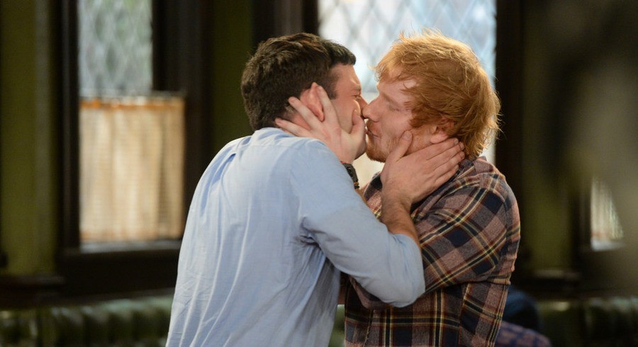 Ed Sheeran, Brent Morin Kiss During West Coast "Undateable;" Kate...