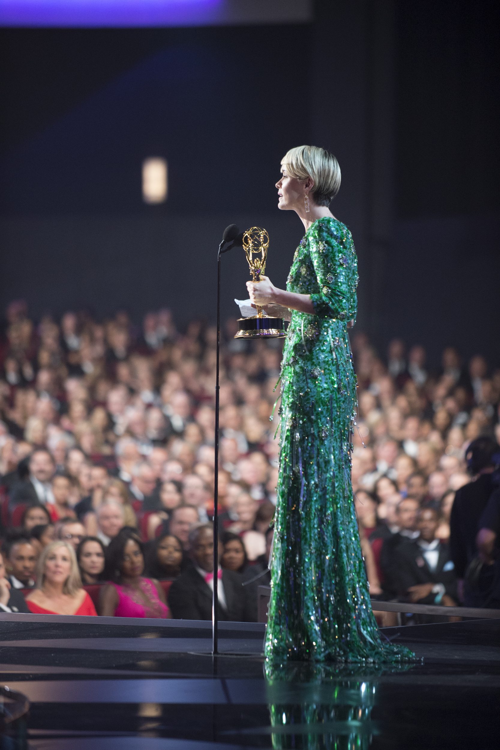 THE 68TH EMMY(r) AWARDS - “The 68th Emmy Awards” broadcasts live from The Microsoft Theater in Los Angeles, Sunday, September 18 (7:00-11:00 p.m. EDT/4:00-8:00 p.m. PDT), on ABC and is hosted by Jimmy Kimmel. (ABC/Image Group LA) SARAH PAULSON