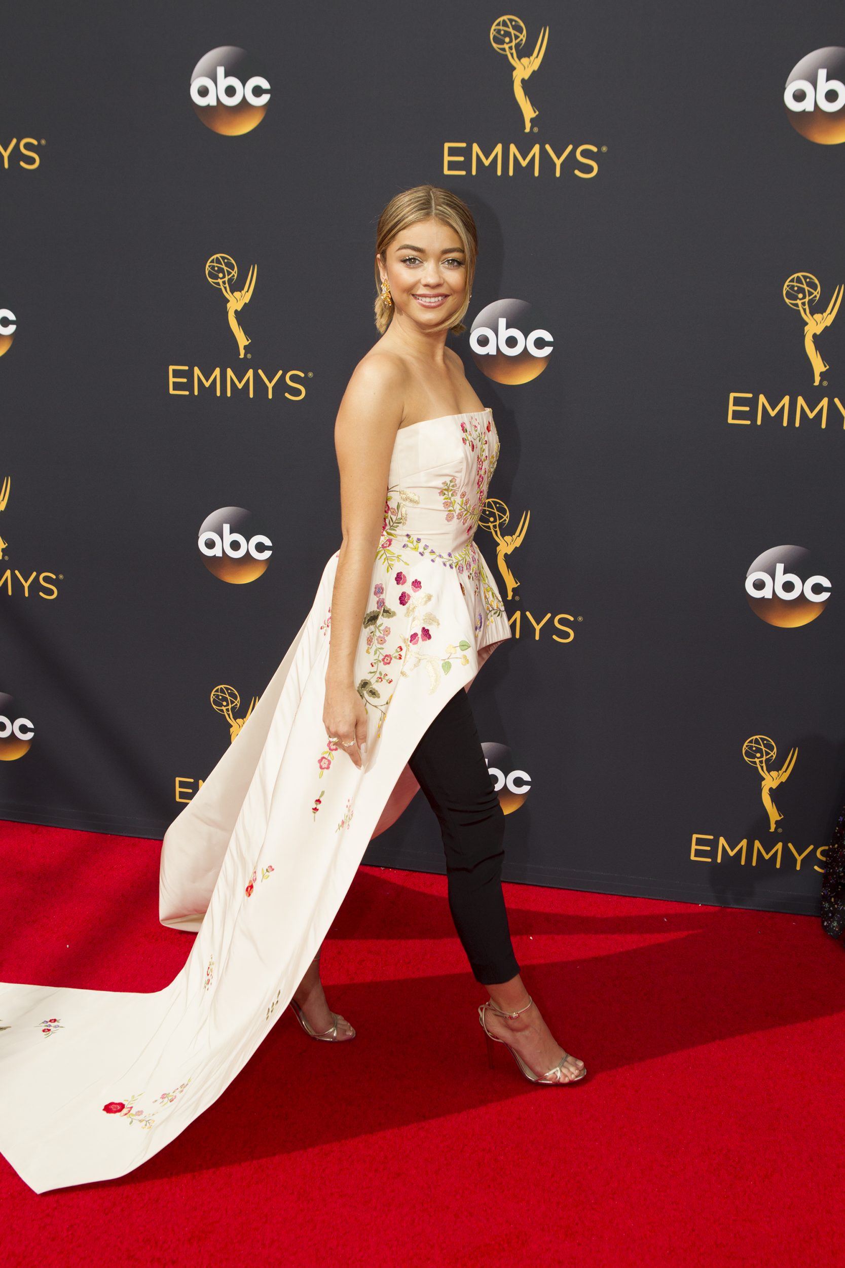 THE 68TH EMMY(r) AWARDS - “The 68th Emmy Awards” broadcasts live from The Microsoft Theater in Los Angeles, Sunday, September 18 (7:00-11:00 p.m. EDT/4:00-8:00 p.m. PDT), on ABC and is hosted by Jimmy Kimmel. (ABC/Rick Rowell) SARAH HYLAND