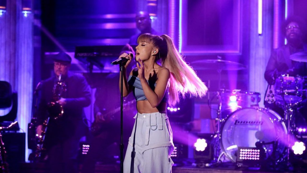 Ariana Grande Performs Side To Side On Jimmy Fallons