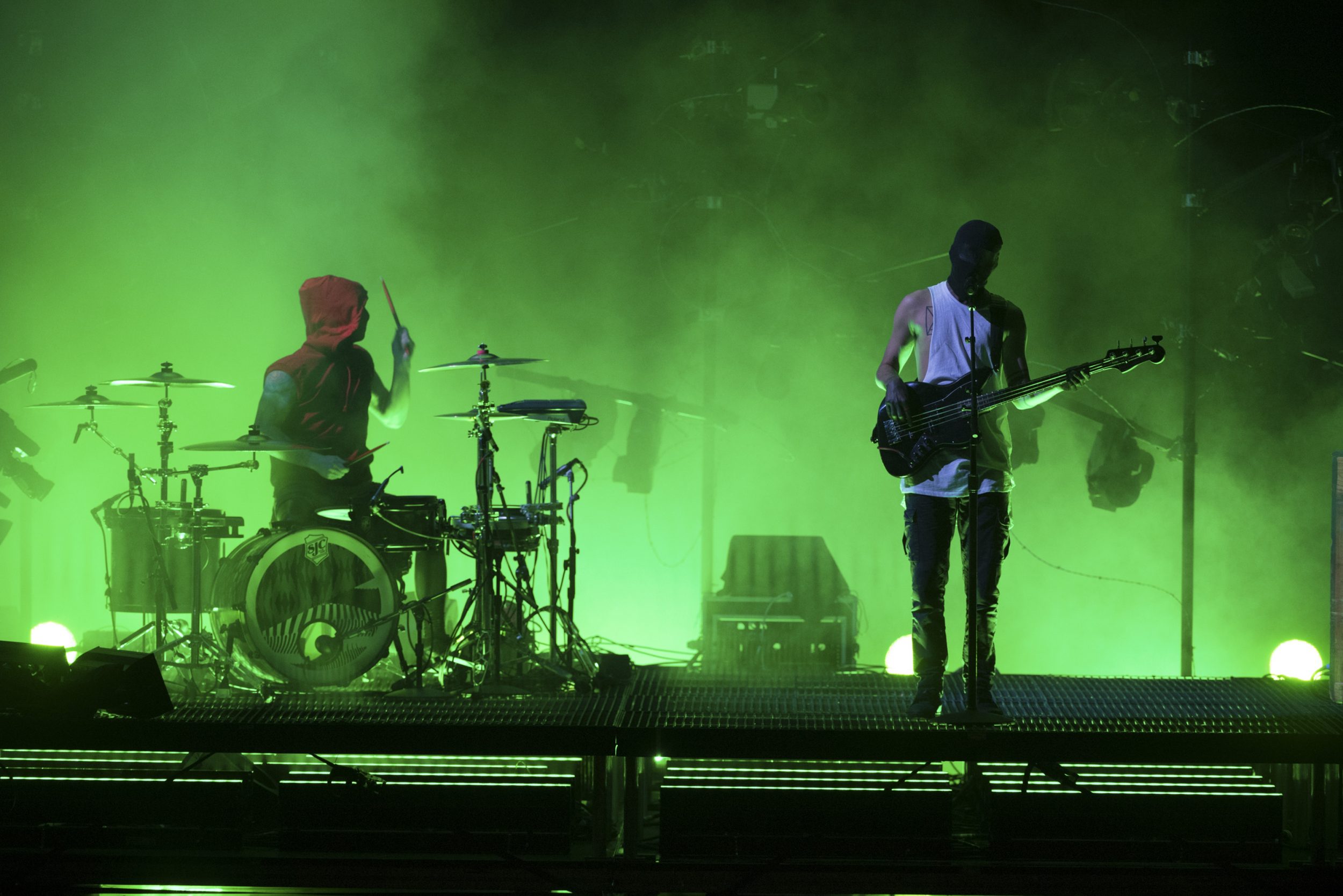 THE 2016 AMERICAN MUSIC AWARDS(r) - The “2016 American Music Awards,” the world’s biggest fan-voted award show, broadcasts live from the Microsoft Theater in Los Angeles on SUNDAY, NOVEMBER 20, at 8:00 p.m. EST, on ABC. (Image Group LA/ABC) TWENTY ONE PILOTS