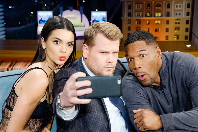 Kendall Jenner and Michael Strahan chat with James Corden during "The Late Late Show with James Corden," Friday, November 11, 2016 (12:35 PM-1:37 AM ET/PT) On The CBS Television Network.  Photo: Terence Patrick/CBS ÃÂ©2016 CBS Broadcasting, Inc. All Rights Reserved