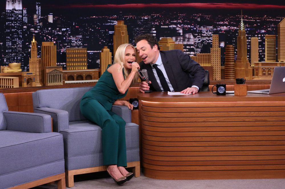 THE TONIGHT SHOW STARRING JIMMY FALLON -- Episode 0575 -- Pictured: (l-r) Actress Kristin Chenoweth during an interview with host Jimmy Fallon on November 21, 2016 -- (Photo by: Andrew Lipovsky/NBC)