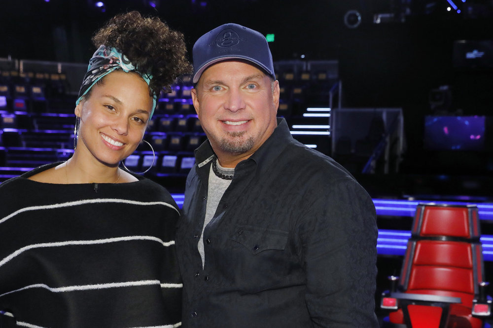 THE VOICE -- "1114 Reality" -- Pictured: (l-r) Alicia Keys, Garth Brooks -- (Photo by: Trae Patton/NBC)