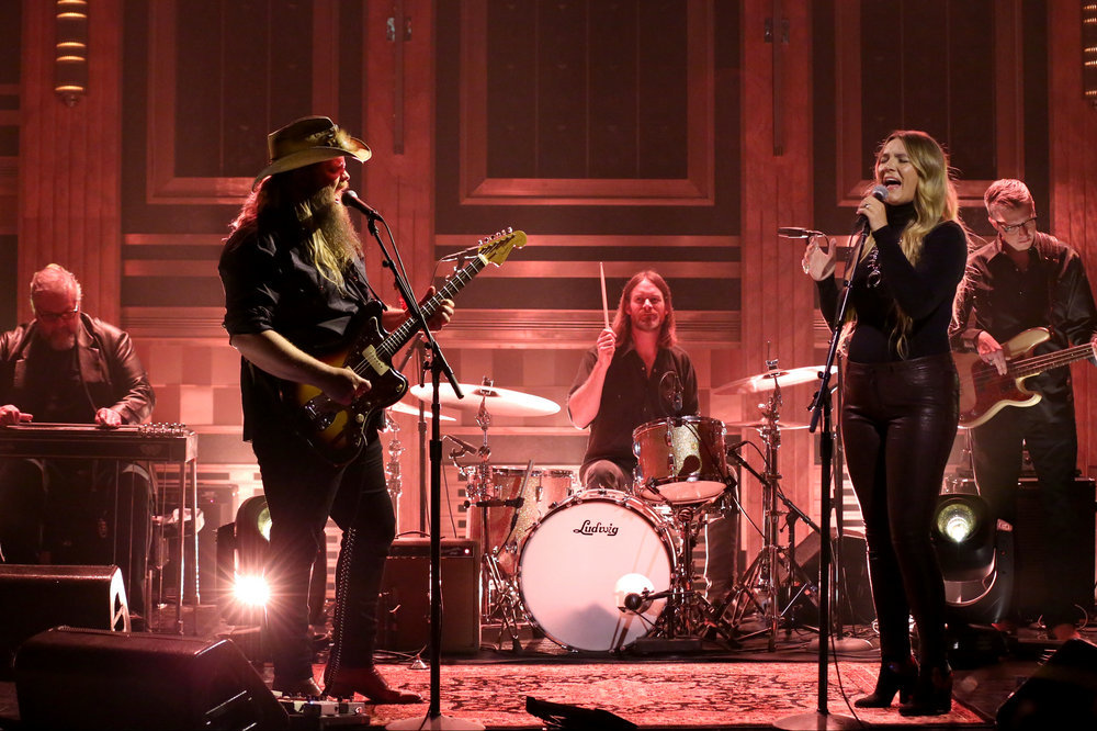 THE TONIGHT SHOW STARRING JIMMY FALLON -- Episode 0568 -- Pictured: (l-r) Musical guests Chris Stapleton and Morgane Stapleton perform on November 10, 2016 -- (Photo by: Andrew Lipovsky/NBC)