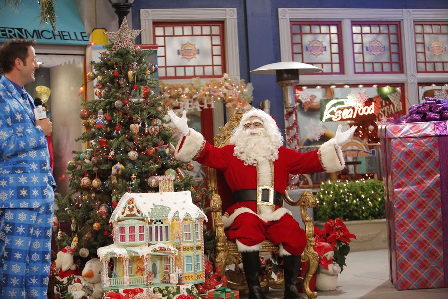 LIV AND MADDIE – “Cali Christmas-A-Rooney” – Maddie is upset that she can’t be in Wisconsin for Christmas and to cheer her up, Liv plans an incredible surprise. Meanwhile, Joey participates in a Mr. North Pole Santa Claus pageant against an old foe and Parker tries to teach Ruby the wonders of a Snow Day. This episode of “Liv and Maddie: Cali Style” airs Friday, December 02 (8:00 – 8:30 P.M. EST) on Disney Channel. (Disney Channel/Tony Rivetti) KURT LONG, JOEY BRAGG