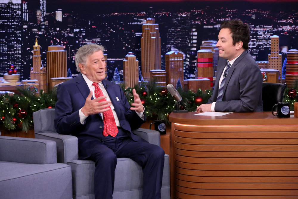 THE TONIGHT SHOW STARRING JIMMY FALLON -- Episode 0594 -- Pictured: (l-r) Musician Tony Bennett during an interview with host Jimmy Fallon on December 19, 2016 -- (Photo by: Andrew Lipovsky/NBC)