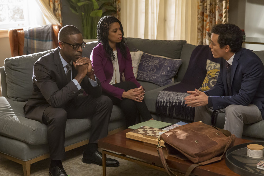 THIS IS US -- "I Call Marriage" Episode 114 -- Pictured: (l-r) Sterling K. Brown as Randall Pearson, Susan Kelechi Watson as Beth Pearson -- (Photo by: Ron Batzdorff/NBC)