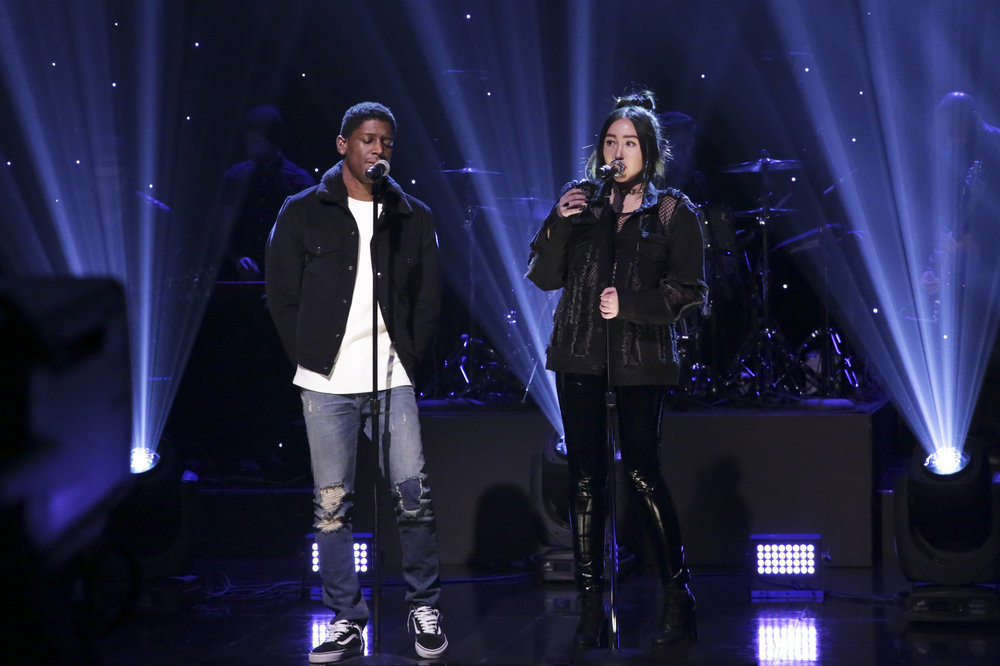 THE TONIGHT SHOW STARRING JIMMY FALLON -- Episode 0613 -- Pictured: Musical guest Noah Cyrus featuring Labrinth performs on January 30, 2017 -- (Photo by: Andrew Lipovsky/NBC)