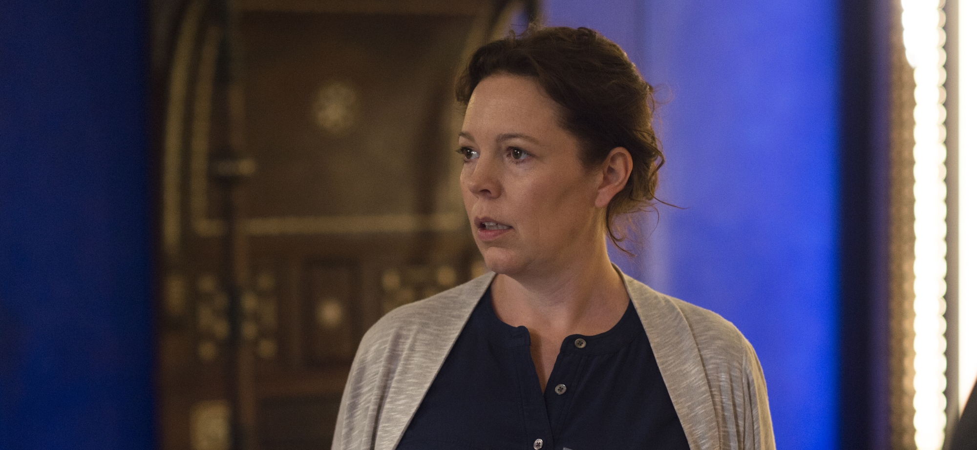 The Night Managers Olivia Colman Earns Golden Globe For Tv Supporting
