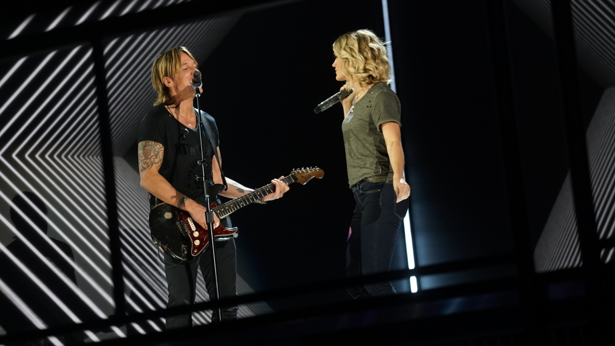 Keith Urban and Carrie Underwood rehearse for THE 59TH ANNUAL GRAMMY AWARDS®, scheduled to broadcast live from the STAPLES Center in Los Angeles, Sunday, Feb. 12 (8:00-11:30 PM, live ET/5:00-8:30 PM, live PT; 6:00-9:30 PM, live MT) on the CBS Television Network. Photo: Monty Brinton/CBS ©2017 CBS Broadcasting, Inc. All Rights Reserved