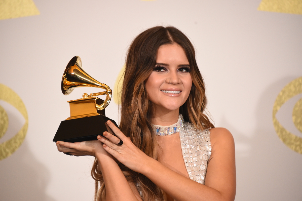 Maren Morris poses for photographs backstage at THE 59TH ANNUAL GRAMMY AWARDS®, broadcast live from the STAPLES Center in Los Angeles, Sunday, Feb. 12 (8:00-11:30 PM, live ET/5:00-8:30 PM, live PT; 6:00-9:30 PM, live MT) on the CBS Television Network. Photo: Phil McCarten/CBS ©2017 CBS Broadcasting, Inc. All Rights Reserved