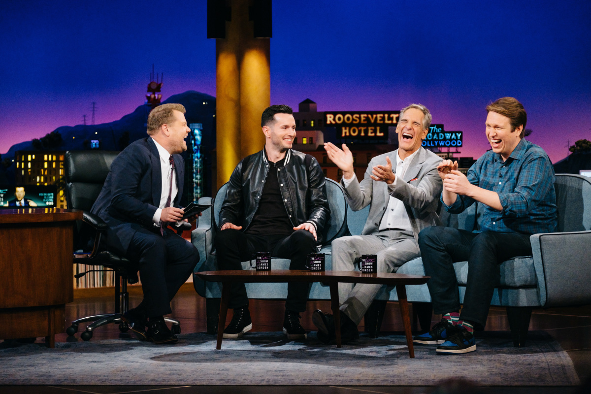 The Late Late Show with James Corden airing Monday, March 27, 2017, with guests J.J. Redick, Scott Bakula, and Pete Holmes. Photo: Terence Patrick/CBS ©2017 CBS Broadcasting, Inc. All Rights Reserved