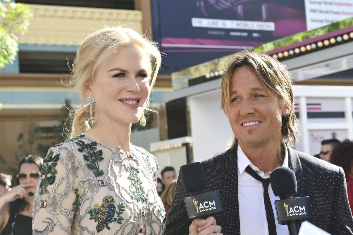 Keith Urban and Nicole Kidman on the red carpet for THE 52ND ACADEMY OF COUNTRY MUSIC AWARDS®, scheduled to air LIVE from T-Mobile Arena in Las Vegas Sunday, April 2 (live 8:00-11:00 PM, ET/delayed PT) on the CBS Television Network. Photo: Michele Crowe/CBS ©2017 CBS Broadcasting, Inc. All Rights Reserved