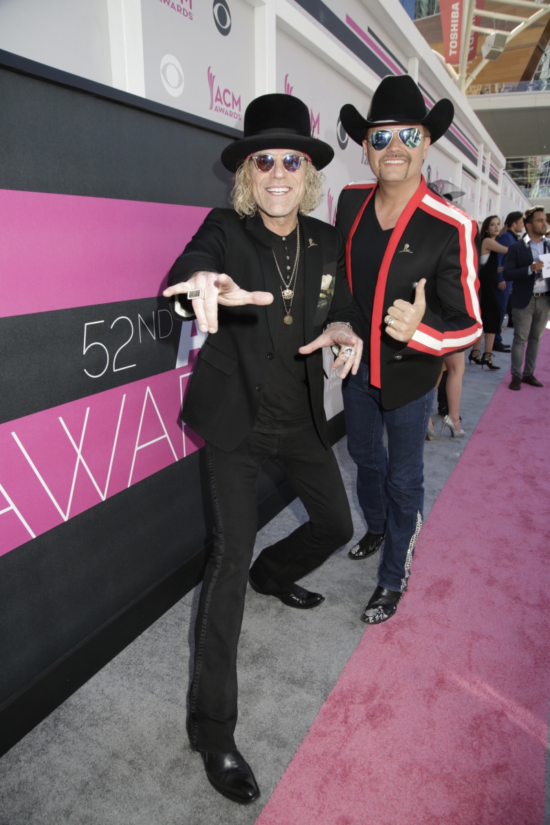Big & Rich on the red carpet at THE 52ND ACADEMY OF COUNTRY MUSIC AWARDS®, broadcast LIVE from T-Mobile Arena in Las Vegas Sunday, April 2 (live 8:00-11:00 PM, ET/delayed PT) on the CBS Television Network. Photo: Francis Specker/CBS ©2017 CBS Broadcasting, Inc. All Rights Reserved