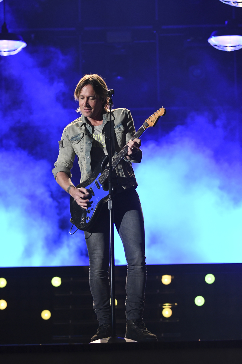 Keith Urban performs during rehearsal for THE 52ND ACADEMY OF COUNTRY MUSIC AWARDS®, scheduled to air LIVE from T-Mobile Arena in Las Vegas Sunday, April 2 (live 8:00-11:00 PM, ET/delayed PT) on the CBS Television Network. Photo: Michele Crowe/CBS ©2017 CBS Broadcasting, Inc. All Rights Reserved