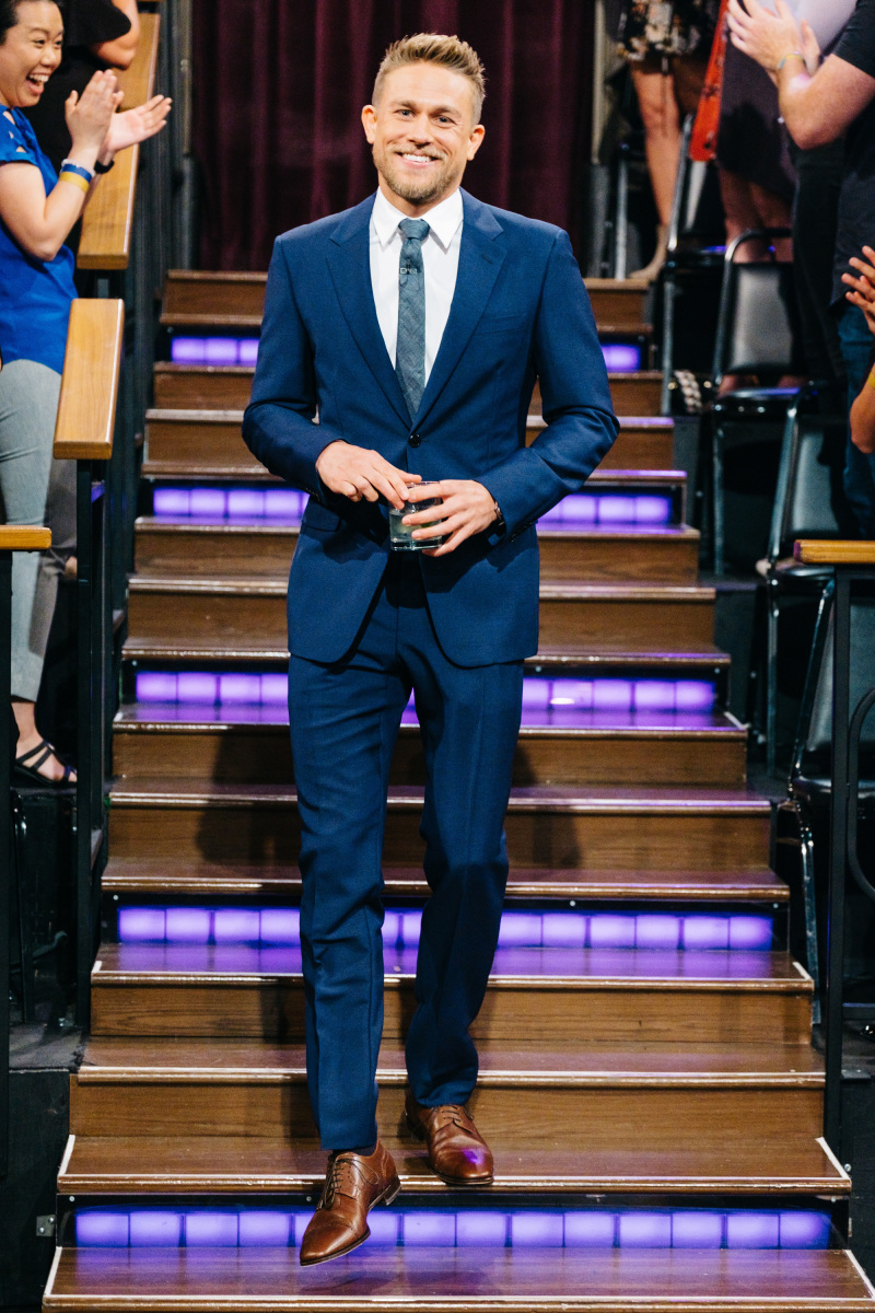 Charlie Hunnam greets the audience during "The Late Late Show with James Corden," Wednesday, April 5, 2017 (12:35 PM-1:37 AM ET/PT) On The CBS Television Network. Photo: Terence Patrick/CBS ©2017 CBS Broadcasting, Inc. All Rights Reserved