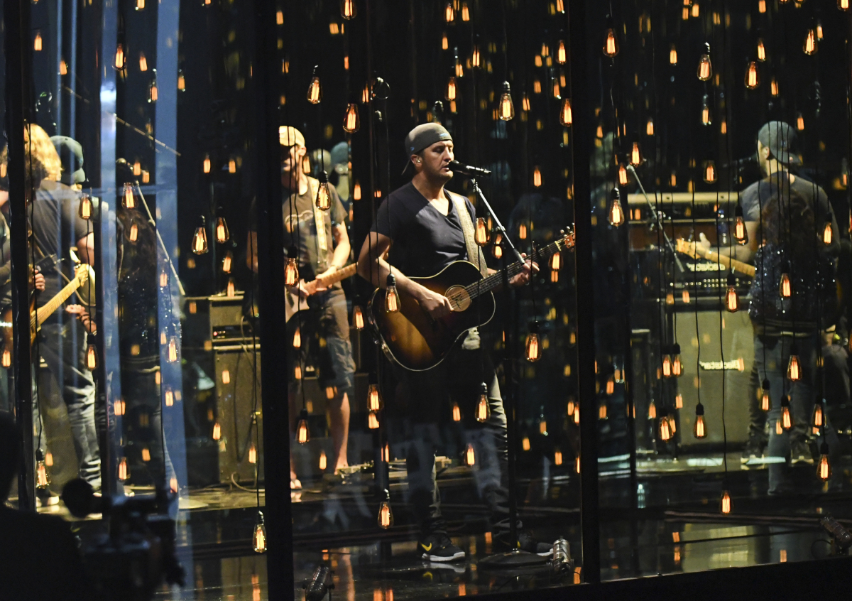 Luke Bryan during rehearsal for THE 52ND ACADEMY OF COUNTRY MUSIC AWARDS®, scheduled to air LIVE from T-Mobile Arena in Las Vegas Sunday, April 2 (live 8:00-11:00 PM, ET/delayed PT) on the CBS Television Network. Photo: Michele Crowe/CBS ©2017 CBS Broadcasting, Inc. All Rights Reserved
