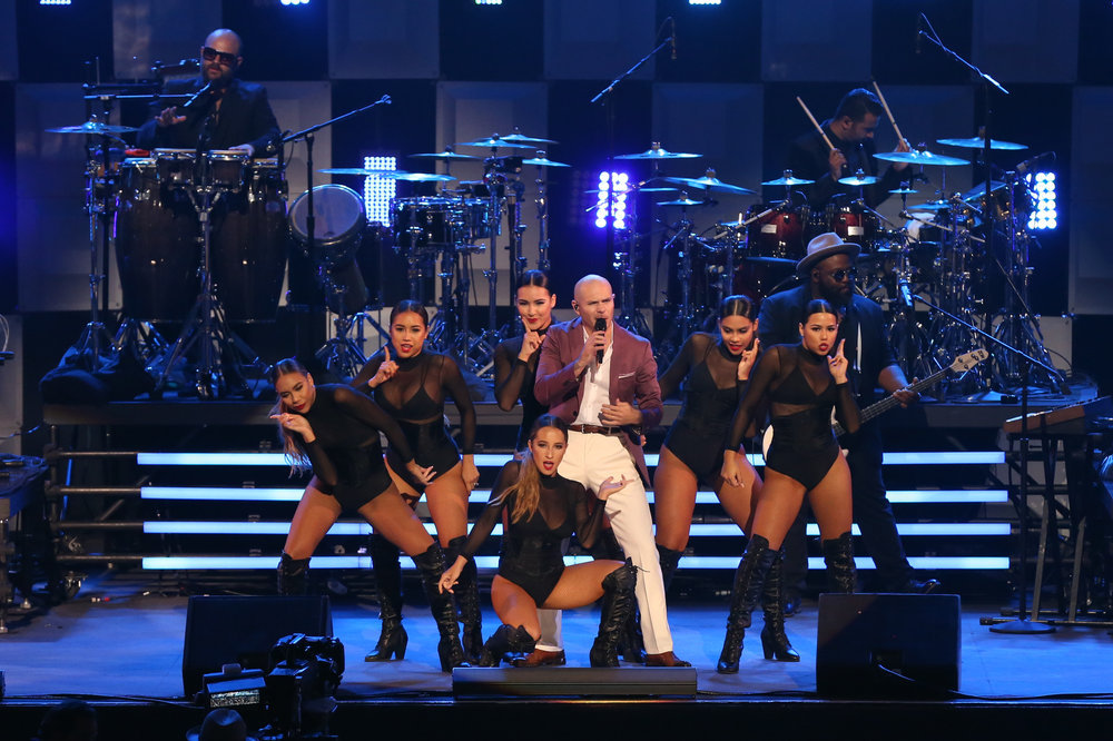 THE TONIGHT SHOW STARRING JIMMY FALLON -- Episode 0651 -- Pictured: Musical guest Pitbull performs on April 3, 2017 -- (Photo by: Andrew Lipovsky/NBC)