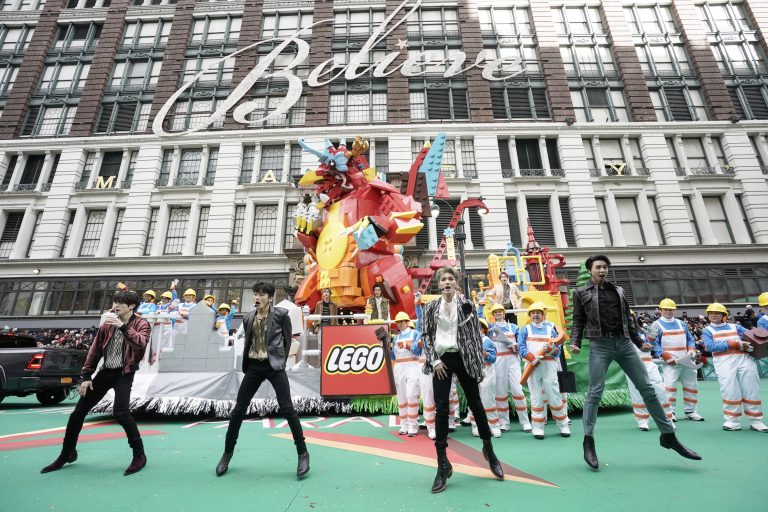 NCT 127 Performed During Thanksgiving Day Parade; NBC Shares Photos