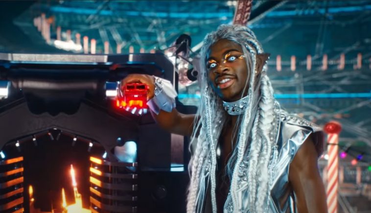 Lil Nas X's "Holiday" Debuts In Top 40 On Billboard Hot 100 Chart