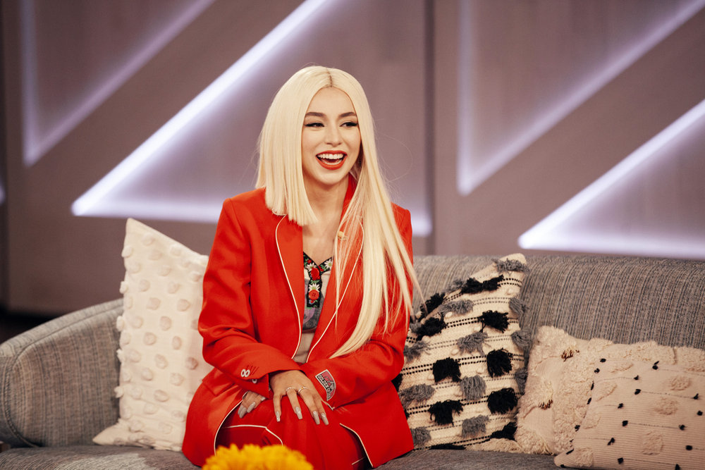 pictures of ava max