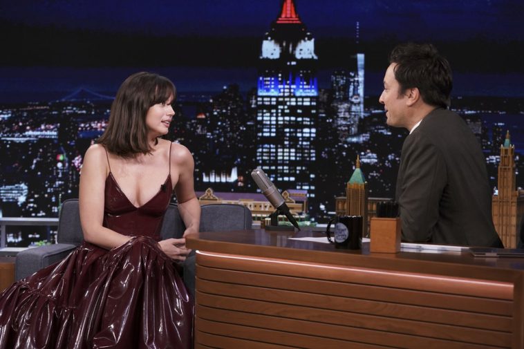 Ana de Armas Is So Charming on The Tonight Show It’s Worth Sitting ...