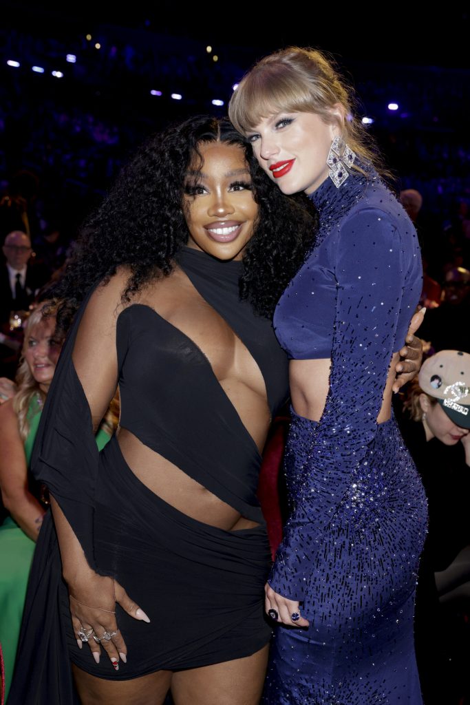 SZA, Taylor Swift Pose For Photo At Grammy Awards Amid Recent Billboard 200 Chart Success